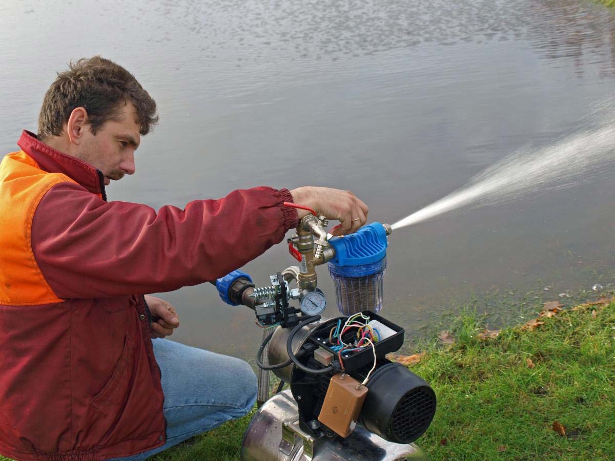 surface water pump for garden