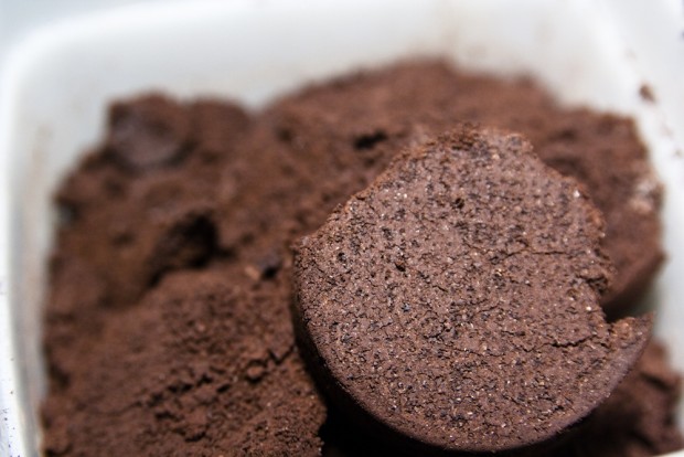 Organic fertilizers: coffee grounds Organic fertilizers: coffee grounds