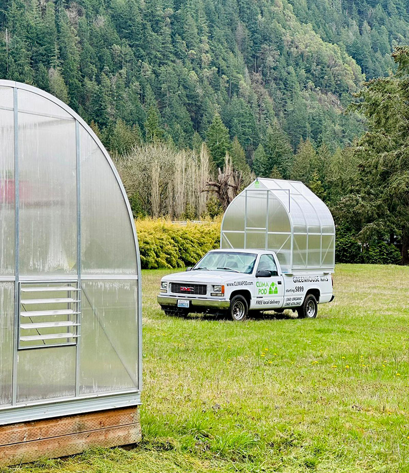 Moving Climapod Spirit 7x7 greenhouse Moving Climapod Spirit 7x7 greenhouse